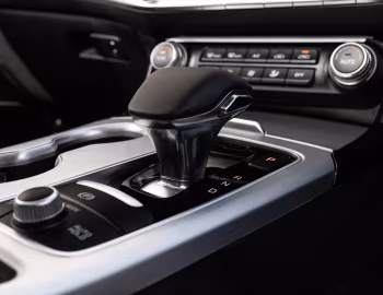 Інтэр'ер Kia Stinger GT S [UK-spec] (CK) '2022