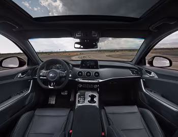Торпедо 2020 Kia Stinger GTS [North America] (CK) '2019–20