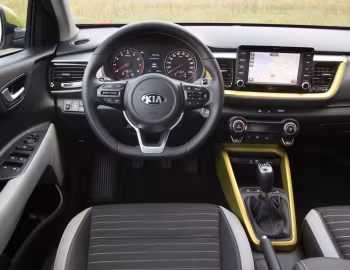 Передня панель Kia Stonic [Worldwide] (YB) '2017–20