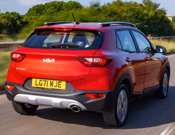 Kia Stonic [UK-spec] (YB) '2021–25