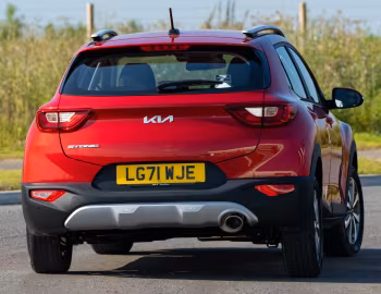 Kia Stonic [UK-spec] (YB) '2021–25