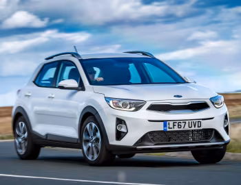 Kia Stonic [UK-spec] (YB) '2017–20