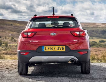 Kia Stonic [UK-spec] (YB) '2017–20