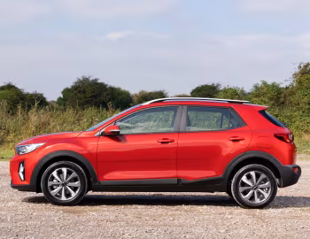 Kia Stonic [UK-spec] (YB) '2021–25