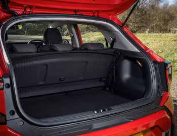 Coffre Kia Stonic Pure [UK-spec] '2026