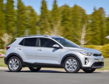 Kia Stonic Sport [Australia] (YB) '2022–25