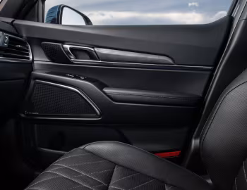 Интерьер 2023 Kia Telluride X-Pro '2022–23