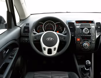 Торпедо Kia Venga (YN) '08.2009–14