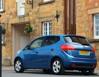 Kia Venga EcoDynamics [UK-spec] (YN) '08.2009–14
