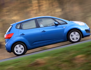Kia Venga EcoDynamics [UK-spec] (YN) '08.2009–14