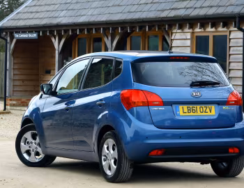Kia Venga EcoDynamics [UK-spec] (YN) '08.2009–14