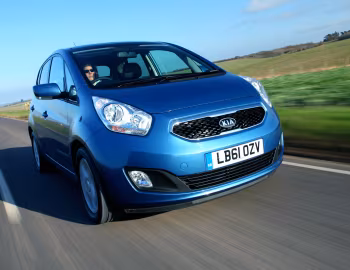 Kia Venga EcoDynamics [UK-spec] (YN) '08.2009–14