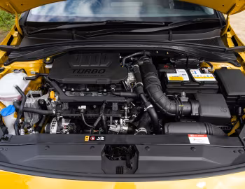 Under the hood Kia XCeed [UK-spec] '2021–22