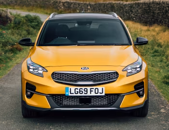 Kia XCeed "First Edition" [UK-spec] '2019
