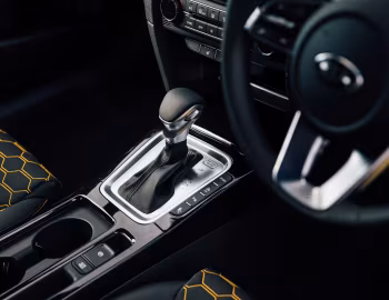 Інтэр'ер Kia XCeed "First Edition" [UK-spec] '2019