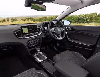 Intérieur Kia XCeed PHEV [UK-spec] '2020–21