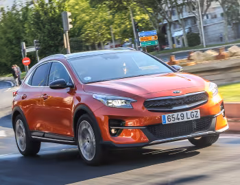 Kia XCeed PHEV [Worldwide] '2019–21