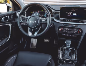 Торпедо Kia XCeed PHEV [Worldwide] '2022–26