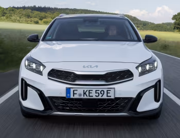 Kia XCeed PHEV [Worldwide] '2022–26