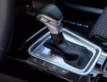 Интерьер Kia XCeed PHEV [Worldwide] '2019–21