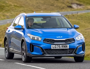 Kia XCeed Pure [UK-spec] '2025–26