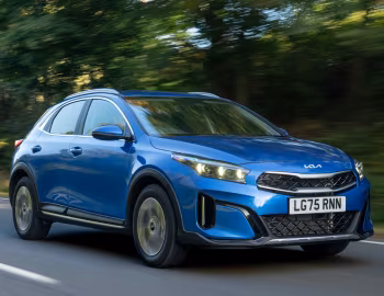 Kia XCeed Pure [UK-spec] '2025–26