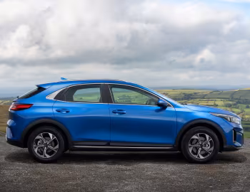 Kia XCeed Pure [UK-spec] '2025–26