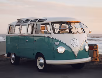 Kindred Motorworks Volkswagen Bus EV '2022