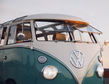 Kindred Motorworks Volkswagen Bus EV '2022