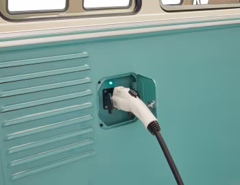 Kindred Motorworks Volkswagen Bus EV '2022