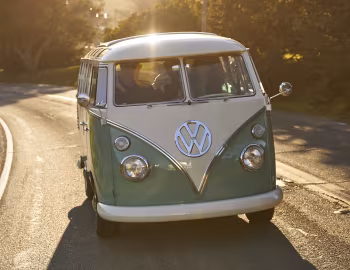 Kindred Motorworks Volkswagen Bus EV '2022