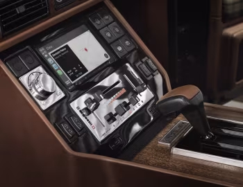 Interior Kingsley Range Rover '2024–pr.