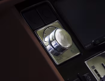 Interior Kingsley Range Rover '2024–pr.