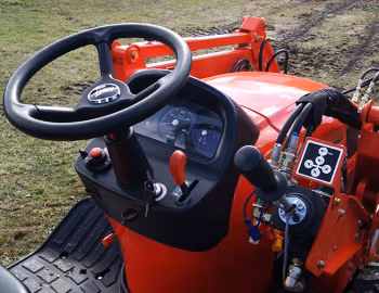 Panel frontal Kioti CS2610 '2013–pr.