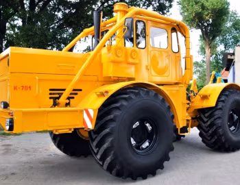 Кировец К-701 '1975–01.2002
