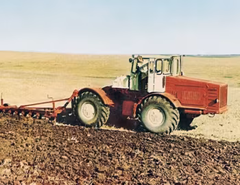 Кировец К-700 '1962–75