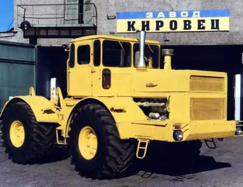 Кировец К-701 '1975–01.2002