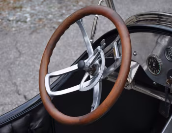 Panel frontal 1919 Kissel Kar Model 6-45 Speedster