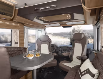 Intérieur 2021–pr. Knaus Sun i 900 '2020–pr.