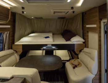 Intérieur 2022–pr. Knaus Sun i 700 LEG '2021–pr.