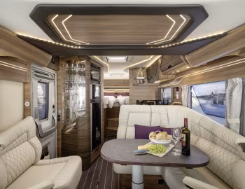 Intérieur 2022–pr. Knaus Sun i 700 LEG '2021–pr.