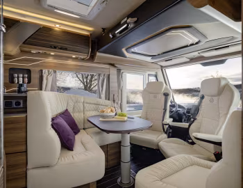 Intérieur 2022–pr. Knaus Sun i 700 LEG '2021–pr.