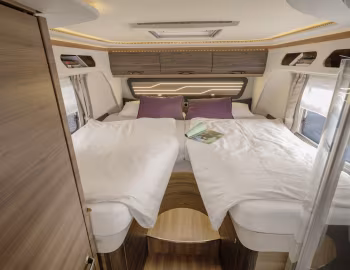 Intérieur 2022–pr. Knaus Sun i 700 LEG '2021–pr.