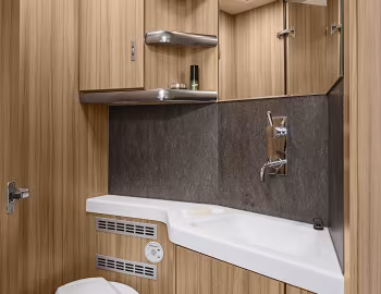 Intérieur 2017–18 Knaus Sun i 700 LEG/LG/LX '2016–18