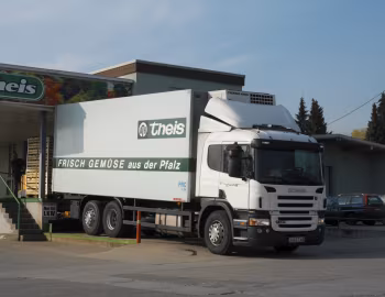 Scania P420 6×2*4 rigid CP19N с кузовом-рефрижератором Kögel '2005–10