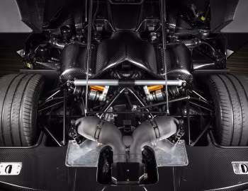 Sous la capuche Koenigsegg Agera RSR (#7123) '2016