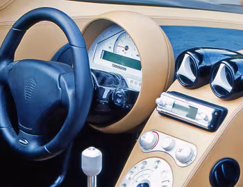 中控台 Koenigsegg CC8S (#7002) '2002