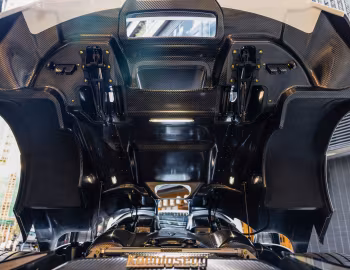 Sous la capuche Koenigsegg Regera (#7218) '2022