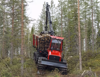 Komatsu 855 '2016–pr.