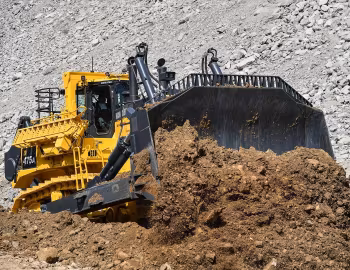 Komatsu D475A-8 '2020–н.ч.